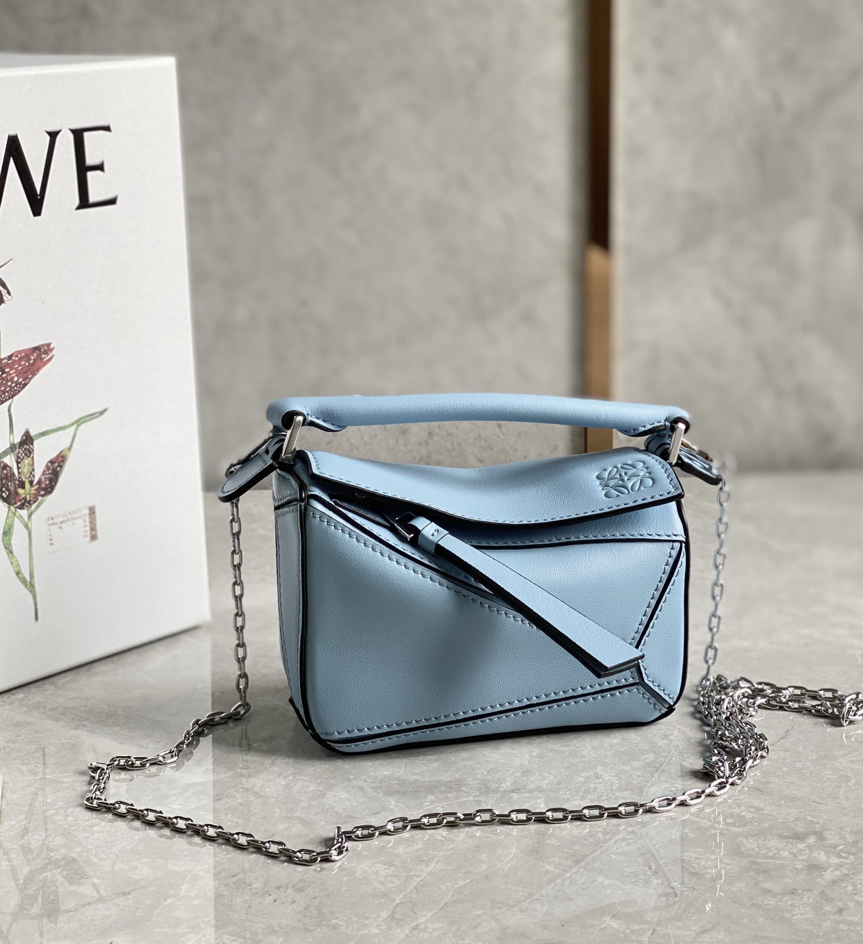 LOEWE Nano puzzle