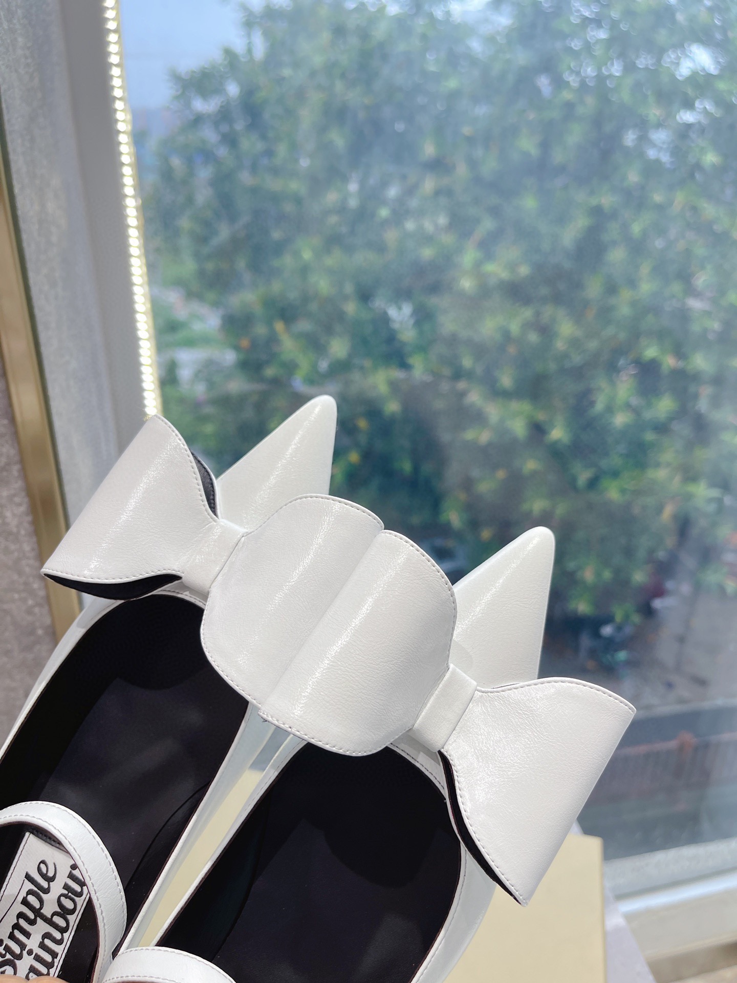 𝐒𝐌𝐅𝐊｜𝟐𝟎𝟐𝟐/𝐒𝐒 𝐧𝐞𝐰 The latest spring and summer models pointed bow Mary Jane retro and fashionable niche series