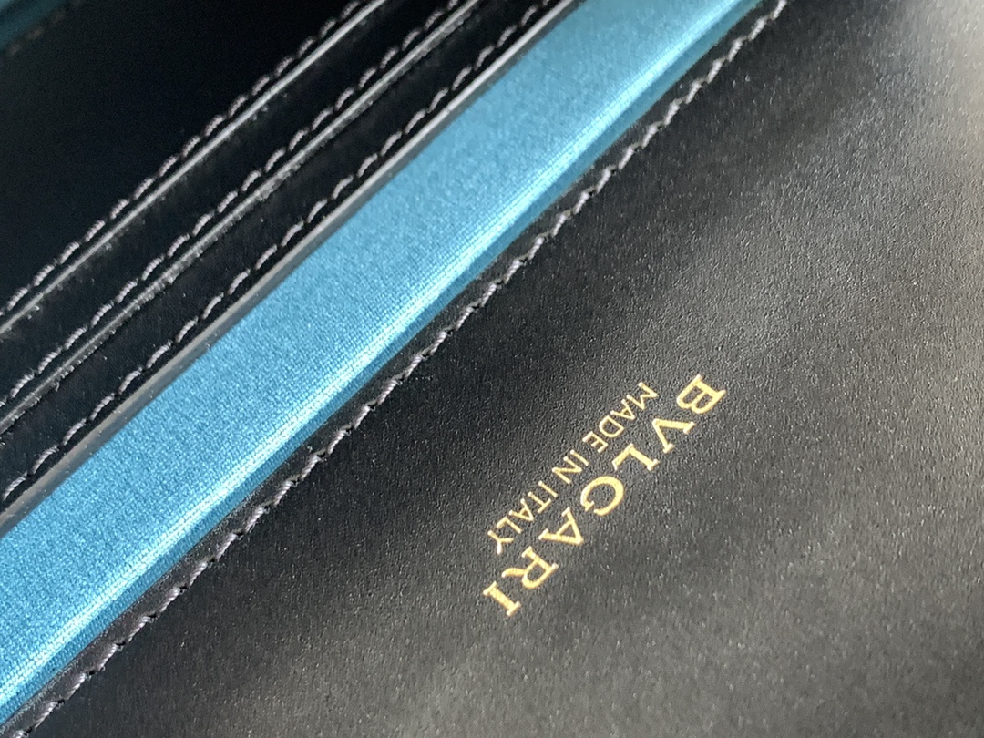 BVLGARI SERPENTI ELLIPSE series