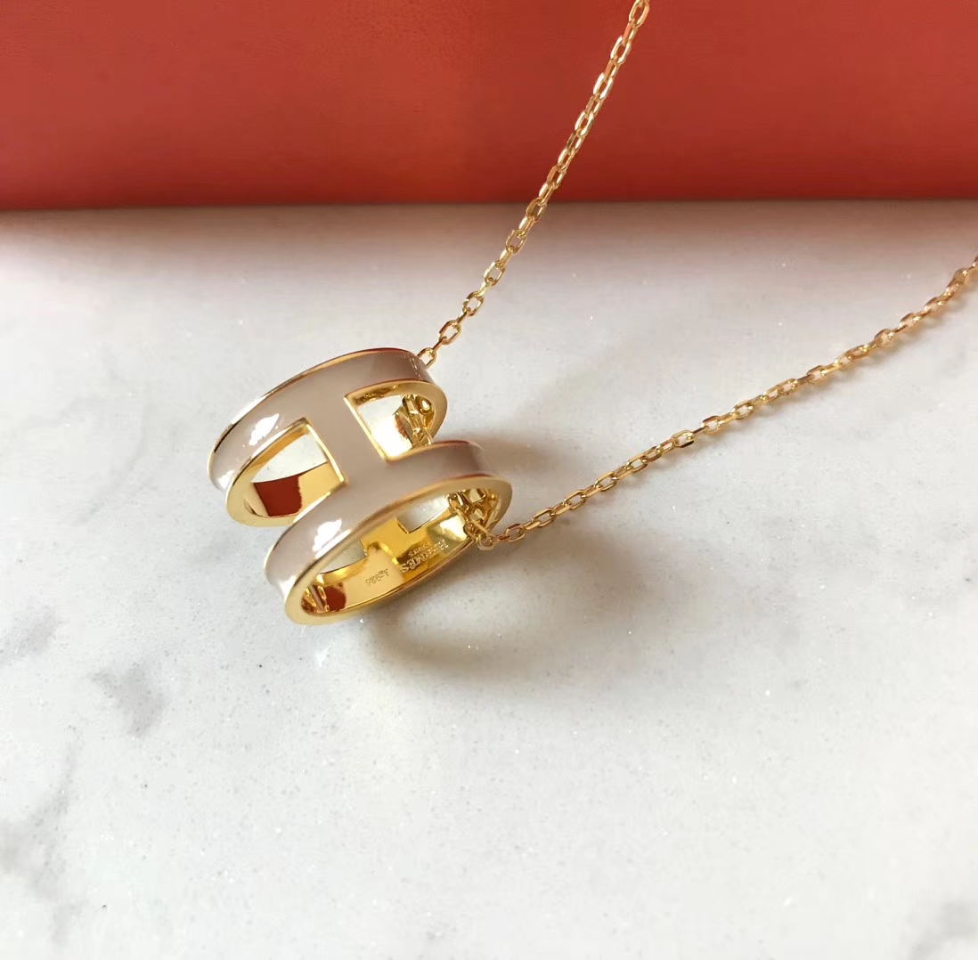 Hermes necklace