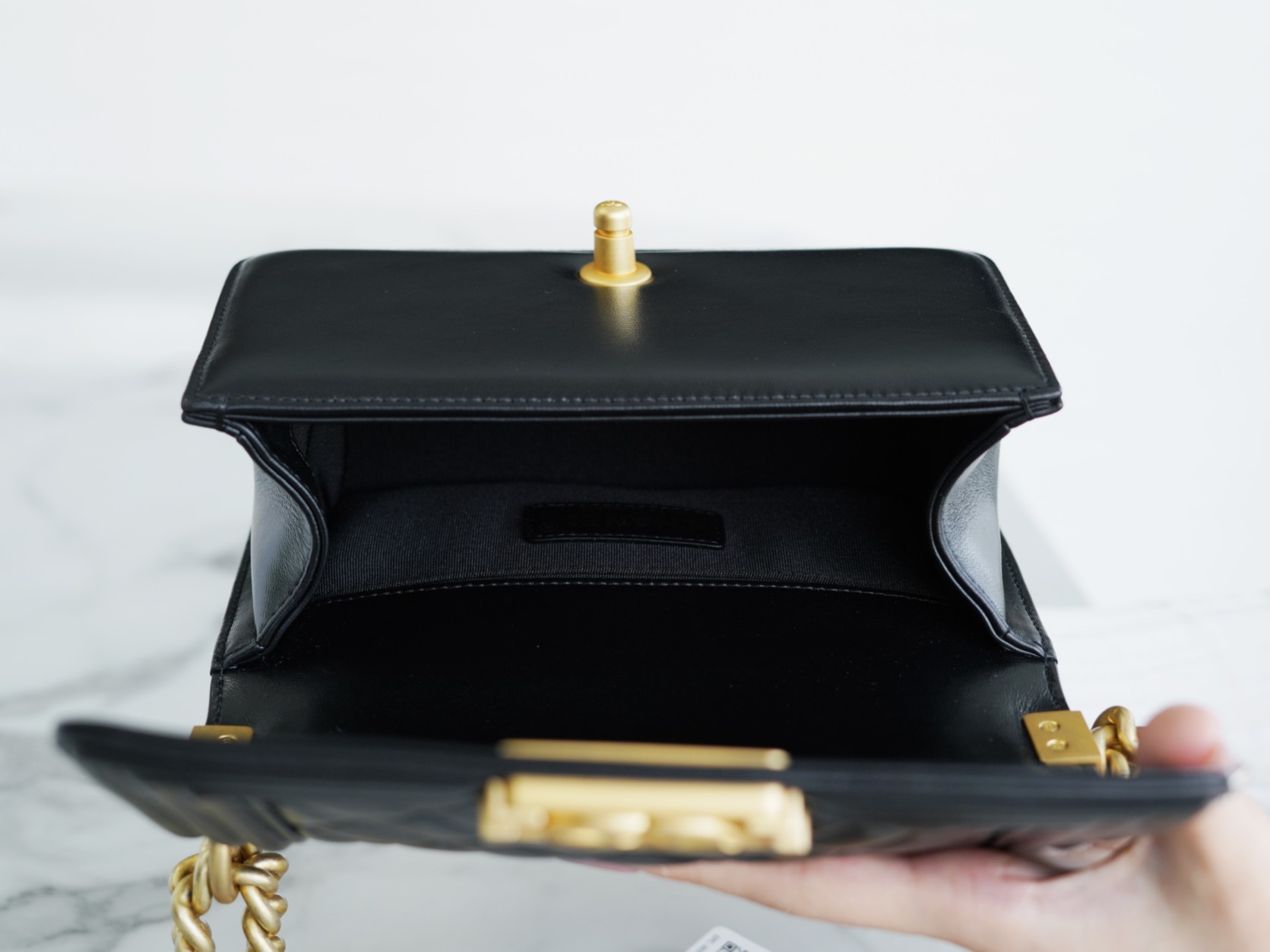 𝗖𝗵𝗮𝗻𝗲𝗹 𝗟𝗲𝗯𝗼 𝘆Italy 🇮🇹GR original lambskin：Small Black Gold