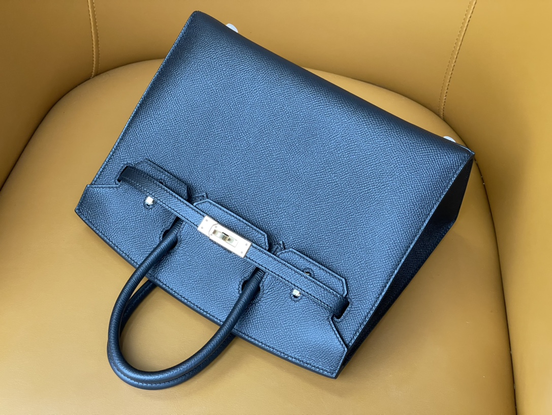 Birkin 25/30 Outer seam epsom leather black gold
