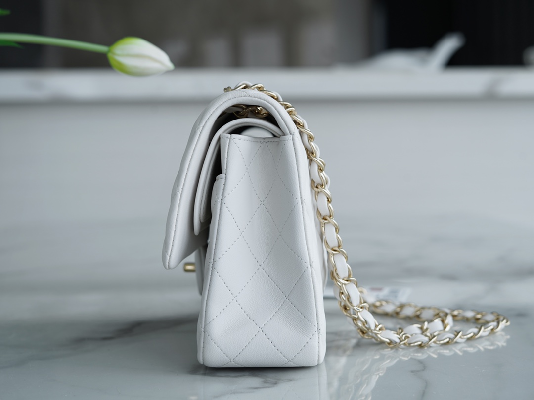 𝐂𝐇𝐀𝐍𝐄𝐋 Classic Flap Italy 🇮🇹 The 𝗚𝗥