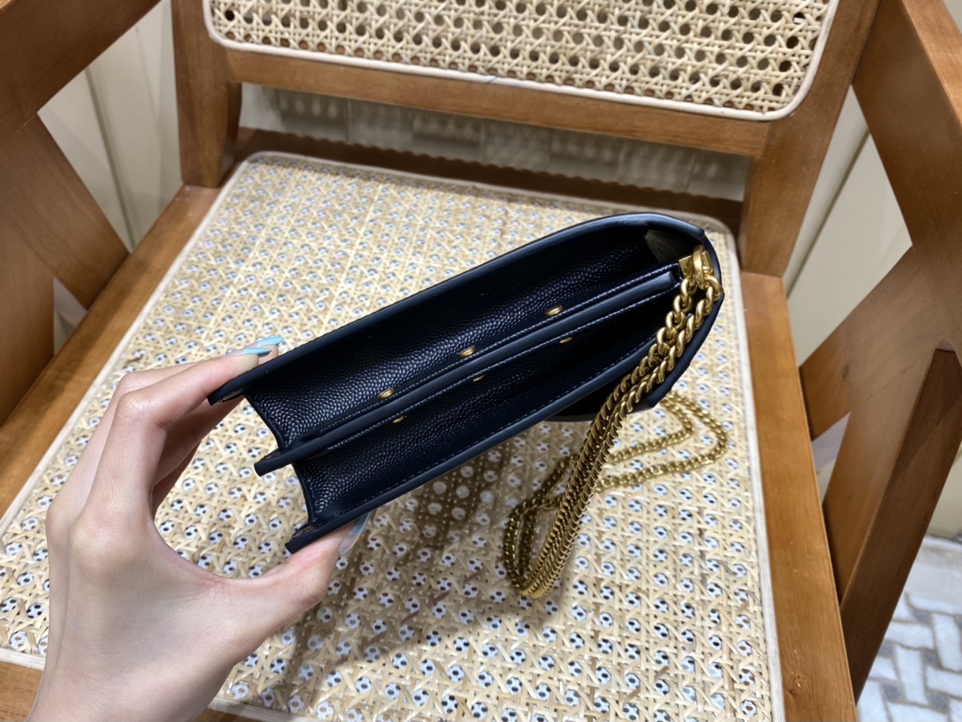 SAINT LAURENT ▪️𝑪𝒂𝒔𝒔𝒂𝒏𝒅𝒓𝒂 #532750 Original leather