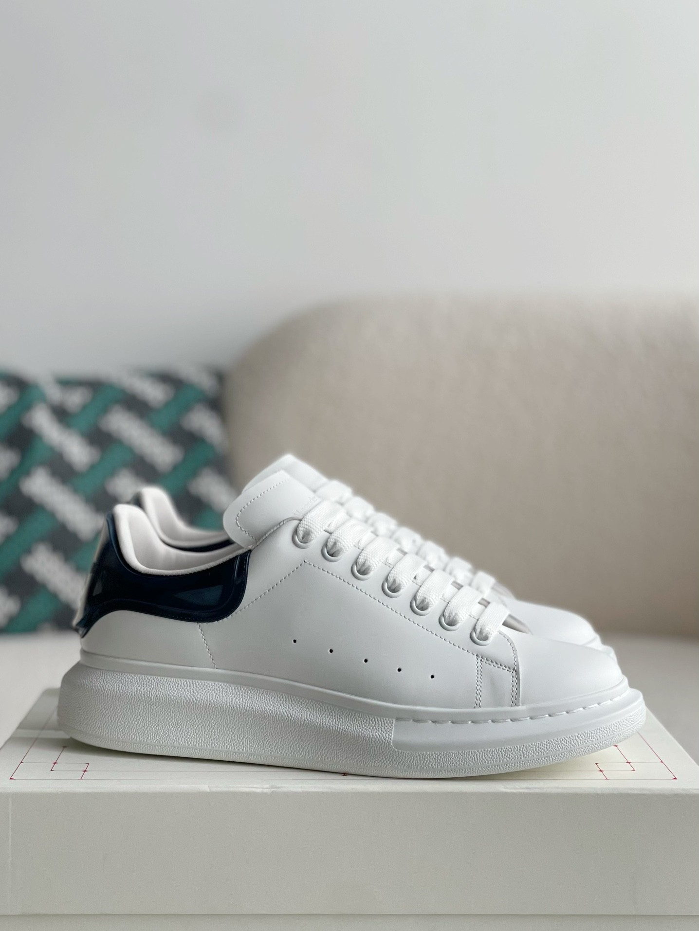 Alexander McQueen MQ Jelly Dark Blue Tail Sneakers