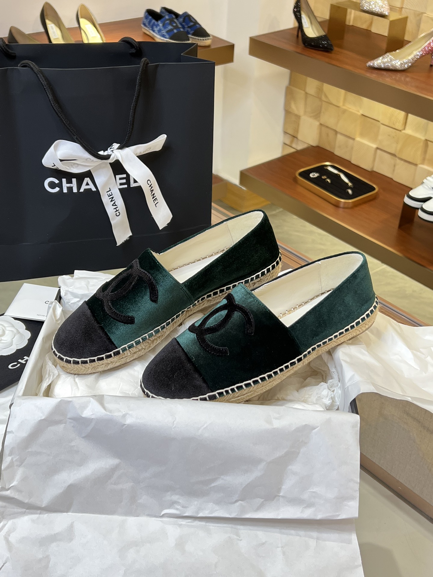 CHANEL fisherman shoes Chanel classic version of the original injection of rubber translucent rubber original color hemp sole