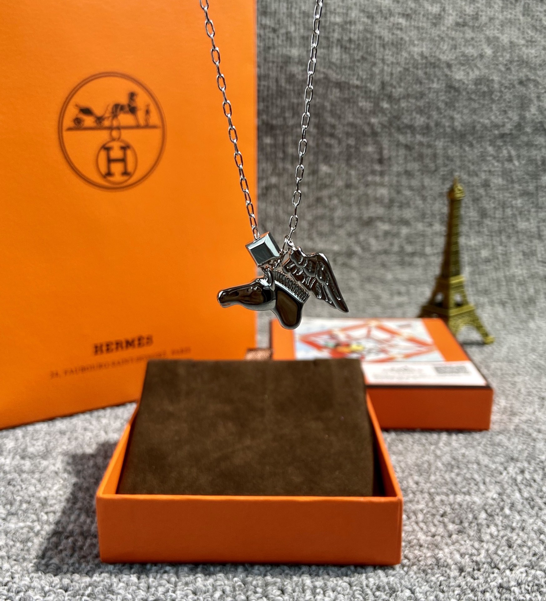 Hermes necklace