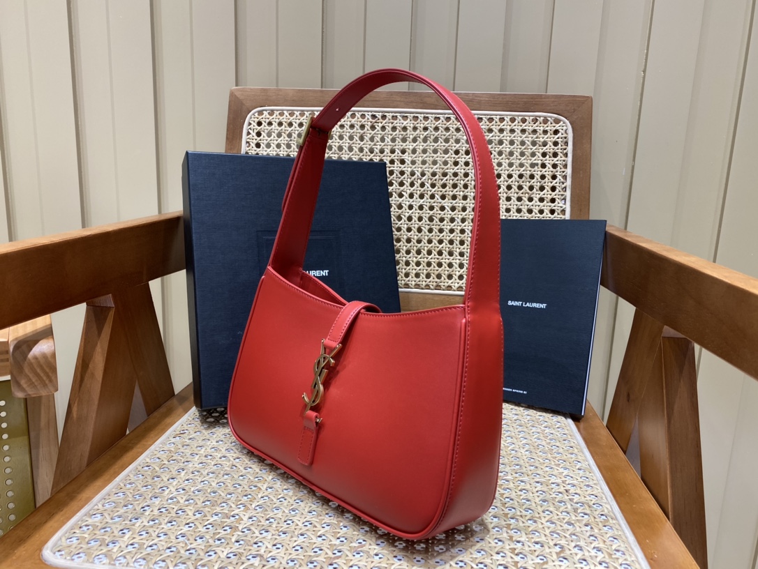 SAINT LAURENT Model: 657228 plain original leather.JD