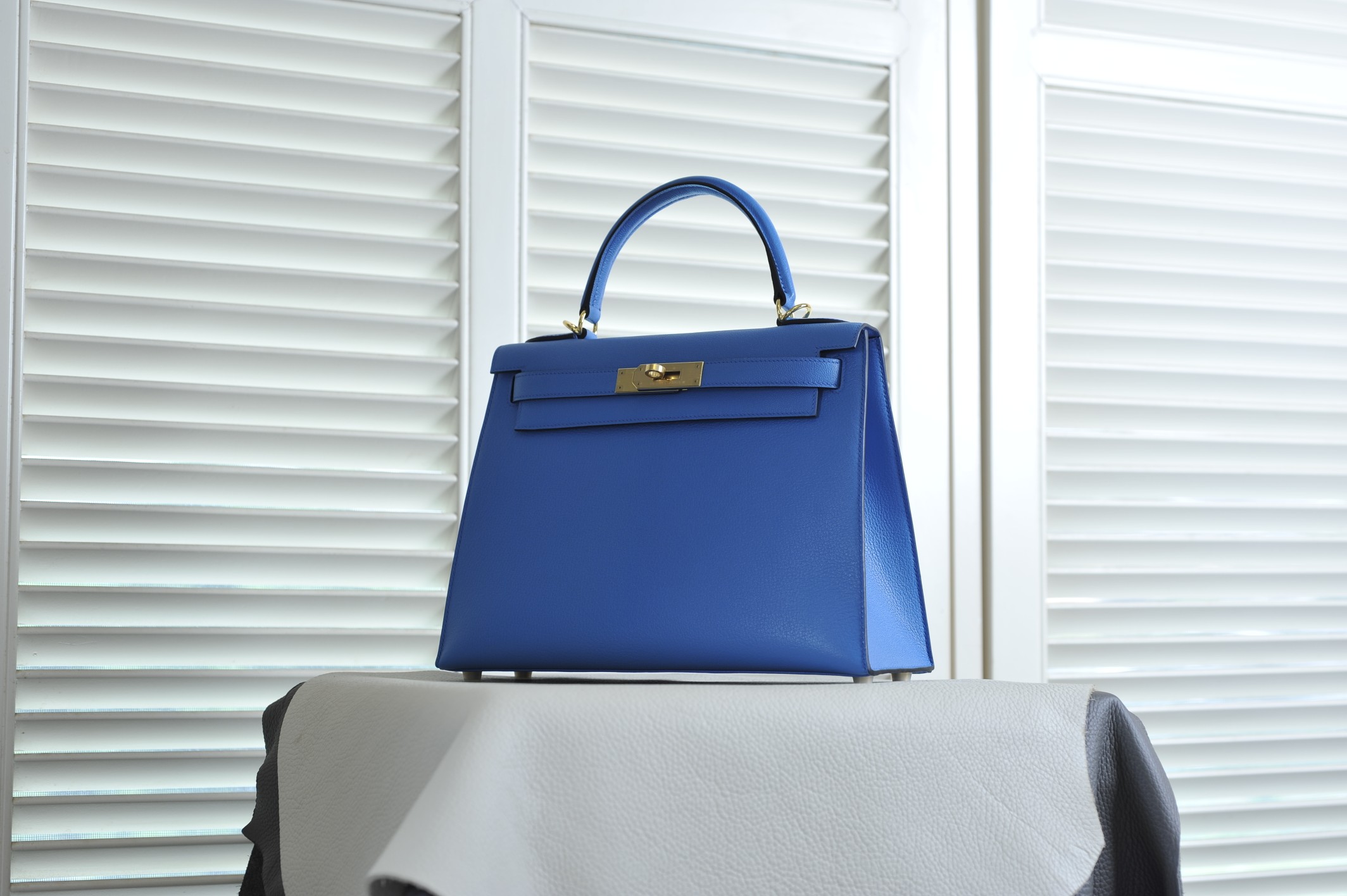 Kelly 25 Florida Blue Goatskin Gold Buckle