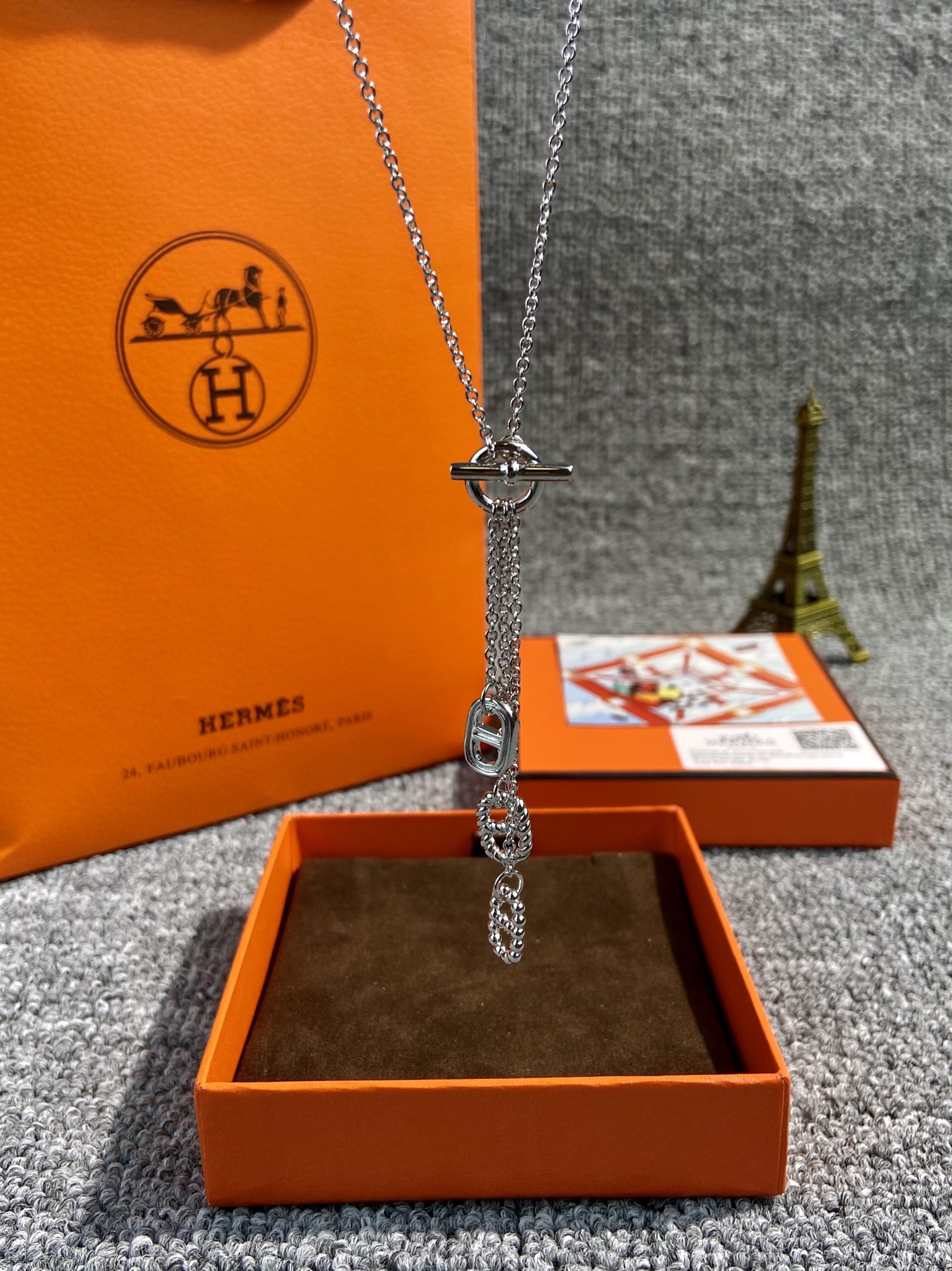 Hermes necklace