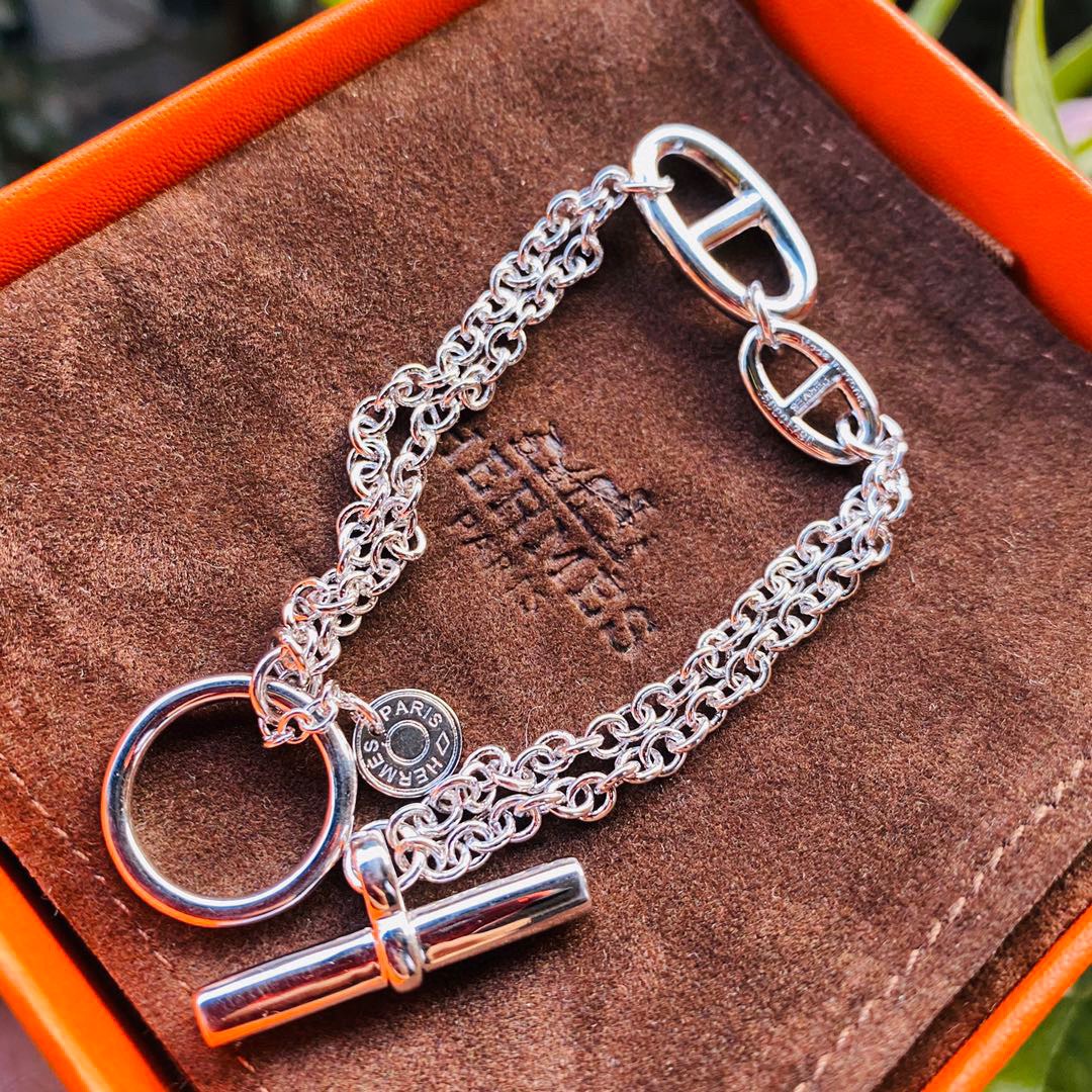 Hermes bracelet