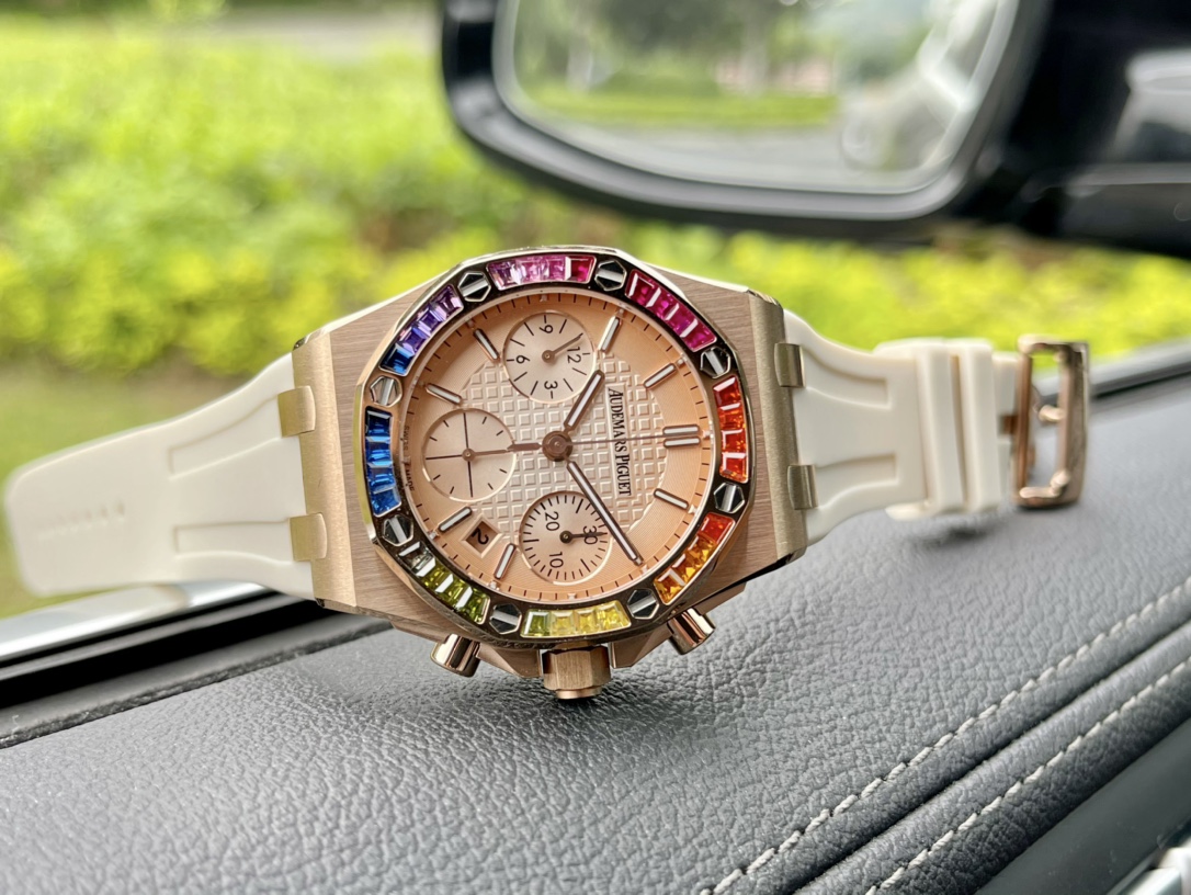 Audemars Piguet set with 32 baguette-cut sapphires in 