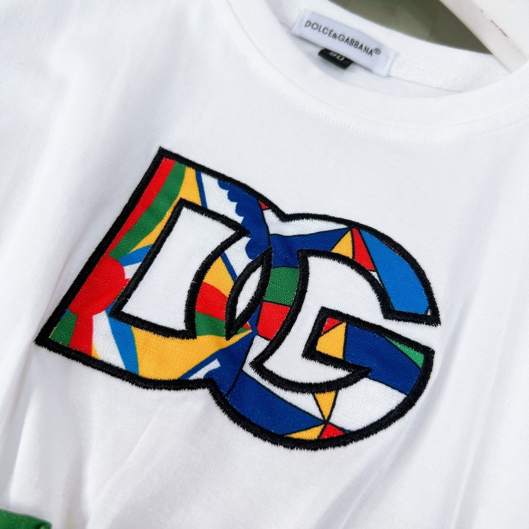 D&G spring and summer girls skirt suit