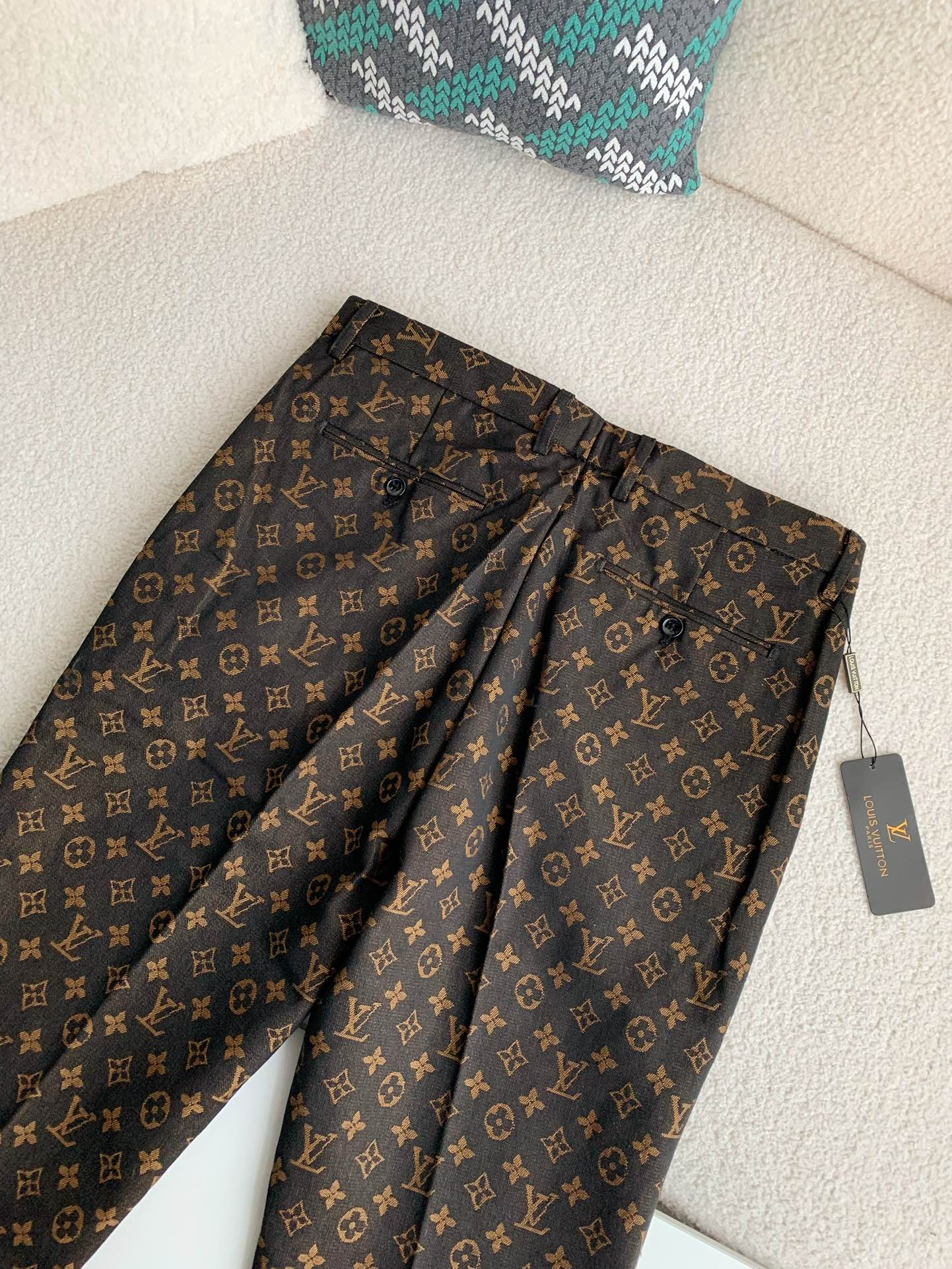 Louis Vuitton Casual trousers