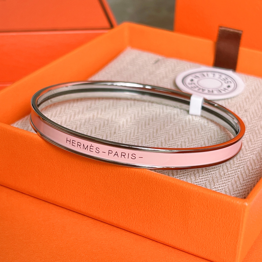 Hermes bracelet