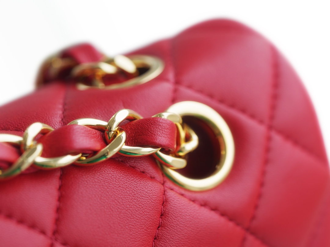 𝐂𝐇𝐀𝐍𝐄𝐋 Classic Flap Italy 🇮🇹 