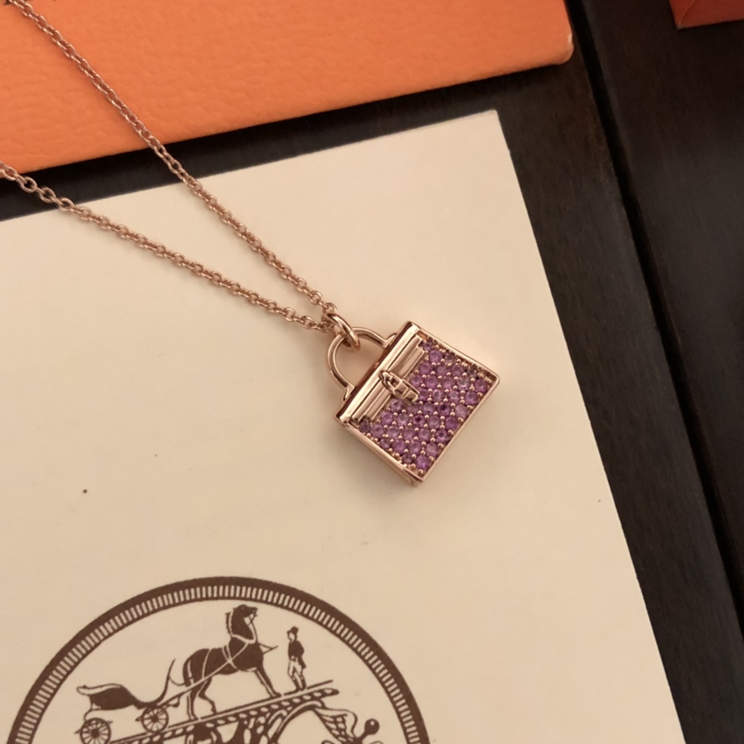 Hermes necklace