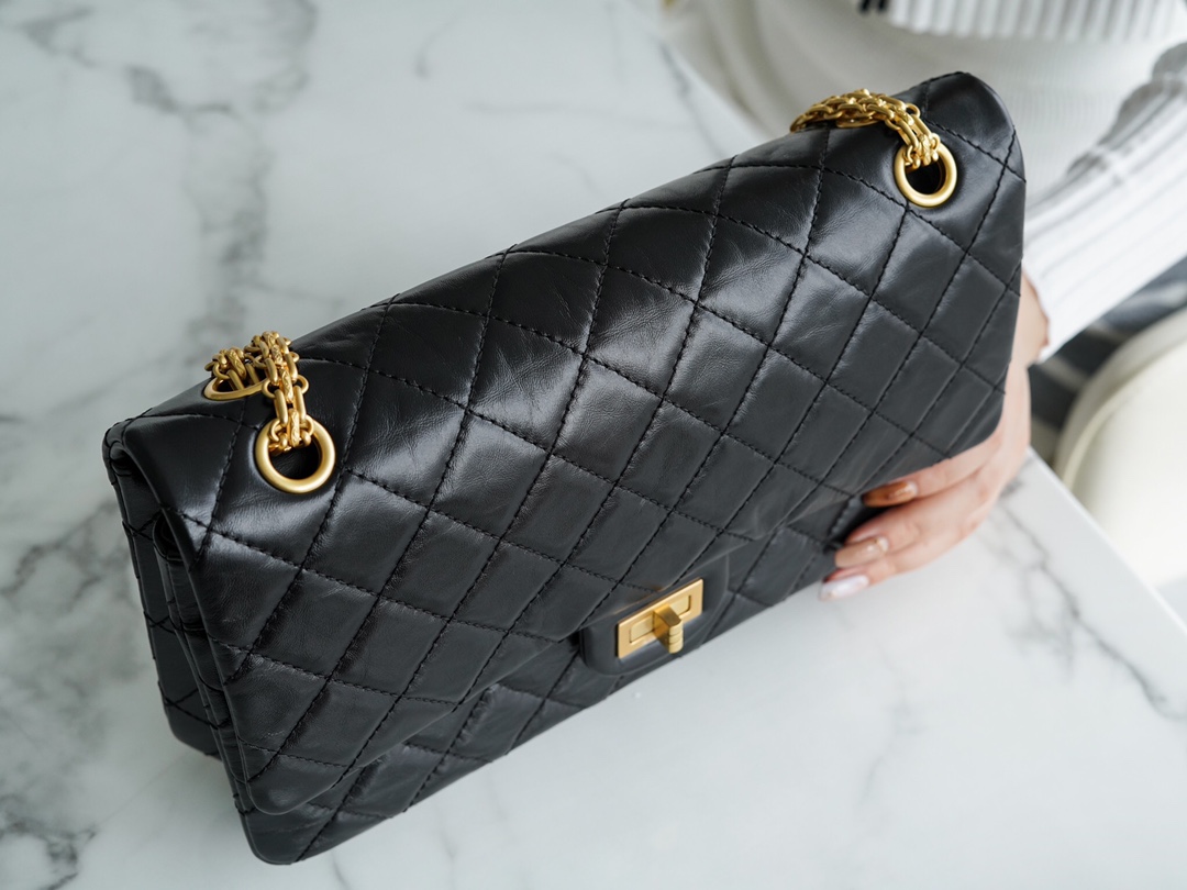𝗖𝗵𝗮𝗻𝗲𝗹 Replica ❷. ❺❺ Italian [Montebello] Calfskin Large   Black Gold
