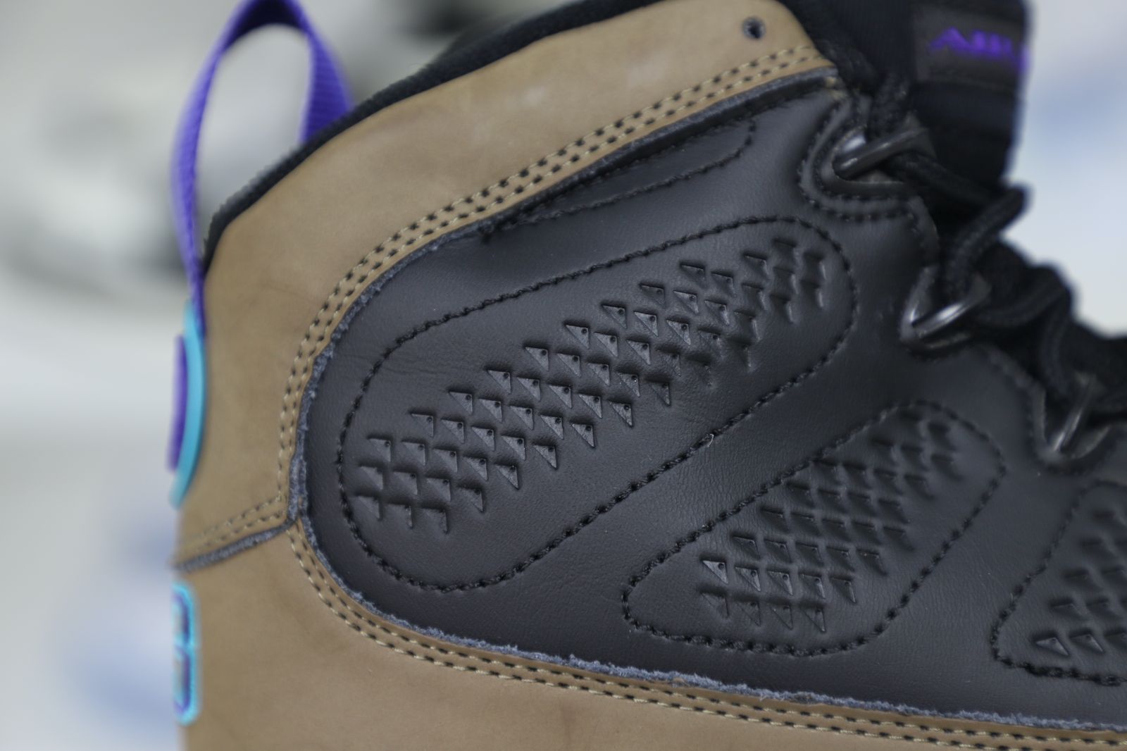 Air Jordan 9 Light Olive