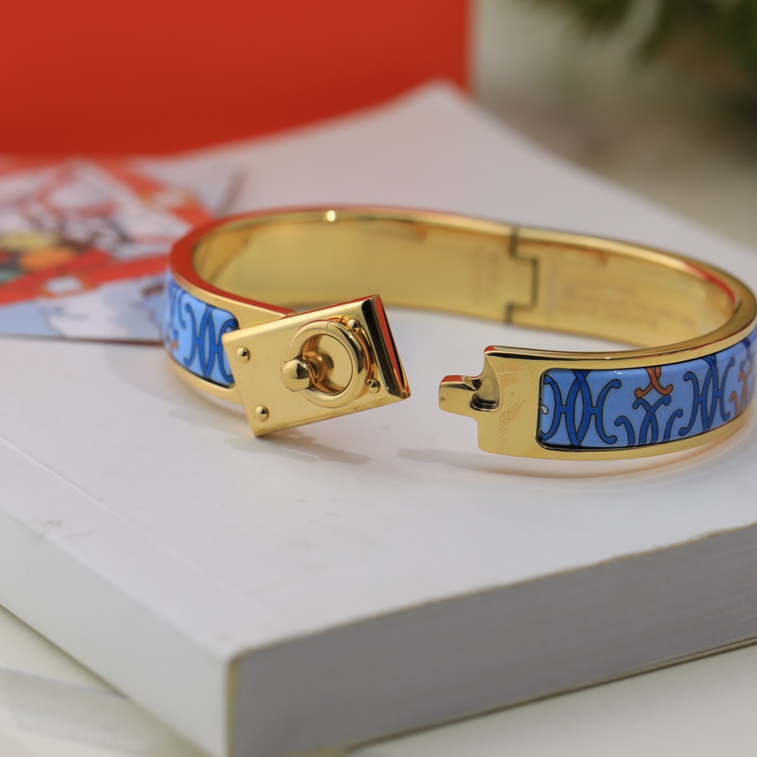 Hermes bracelet