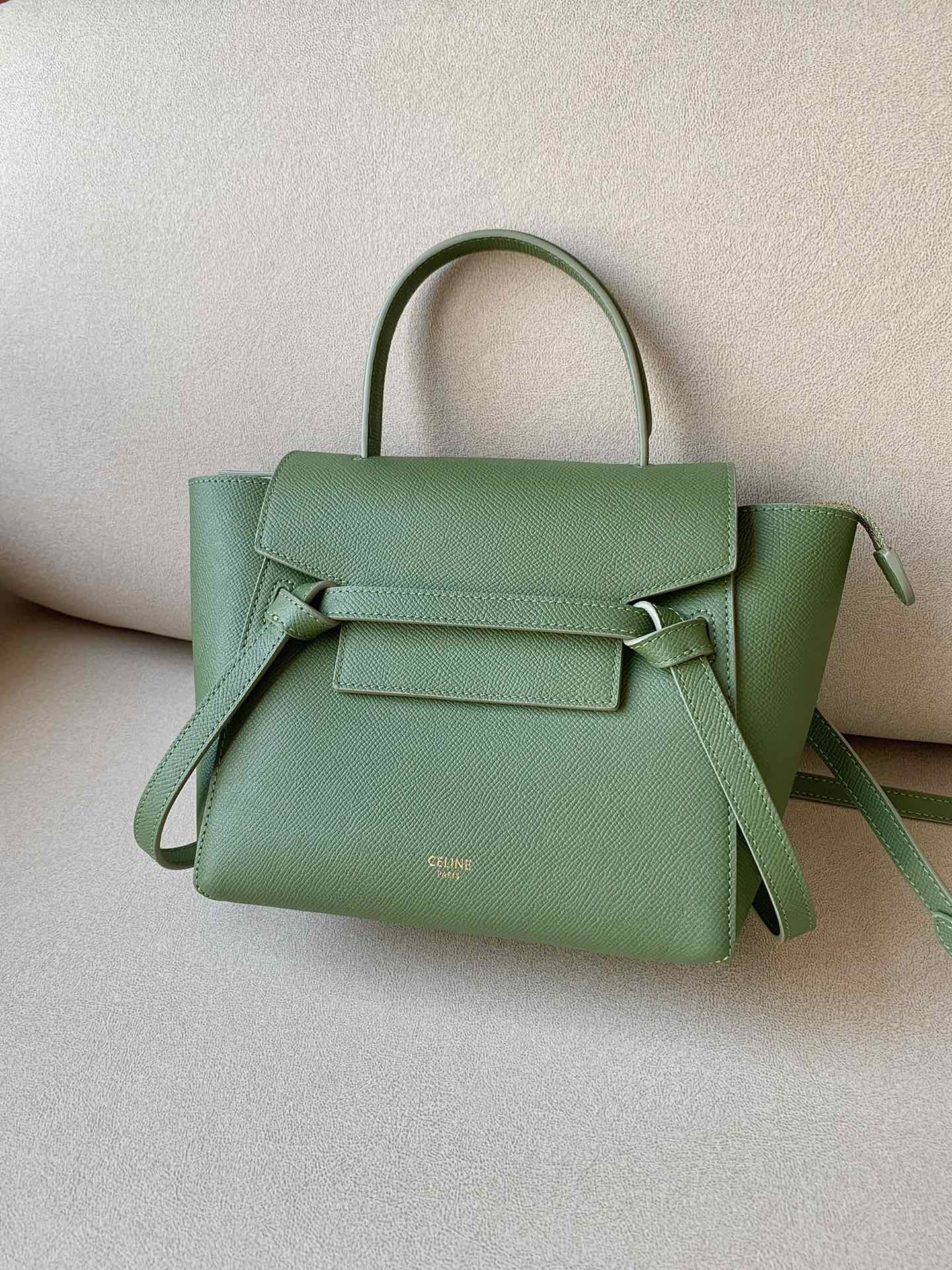 𝐂𝐞𝐥𝐢𝐧𝐞 Belt Bag Catfish Bag Small Grained Calfskin