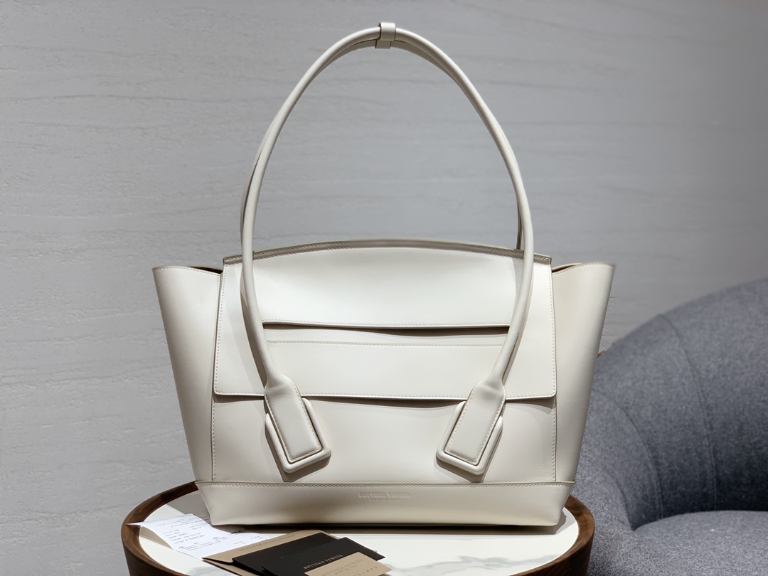 Bottega Veneta  Arco 48 #575941