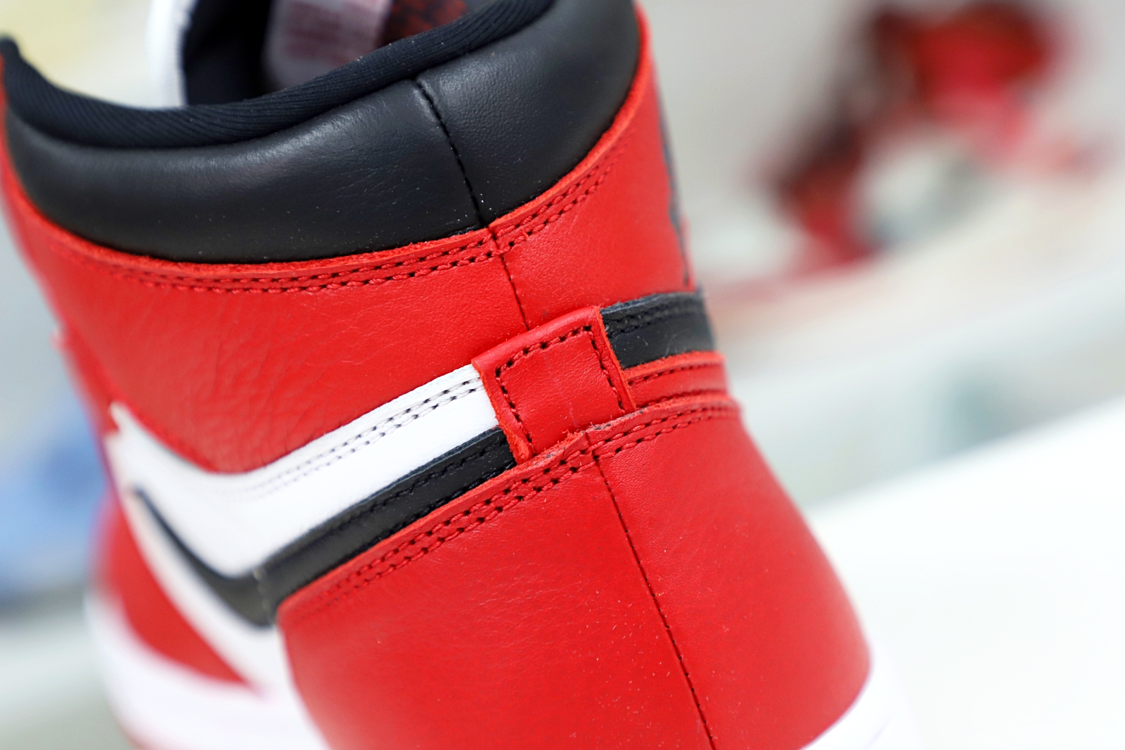 AIR JORDAN 1 RETRO HIGH OG NRG HOMAGE TO HOME CHICAGO EXCLUSIVE