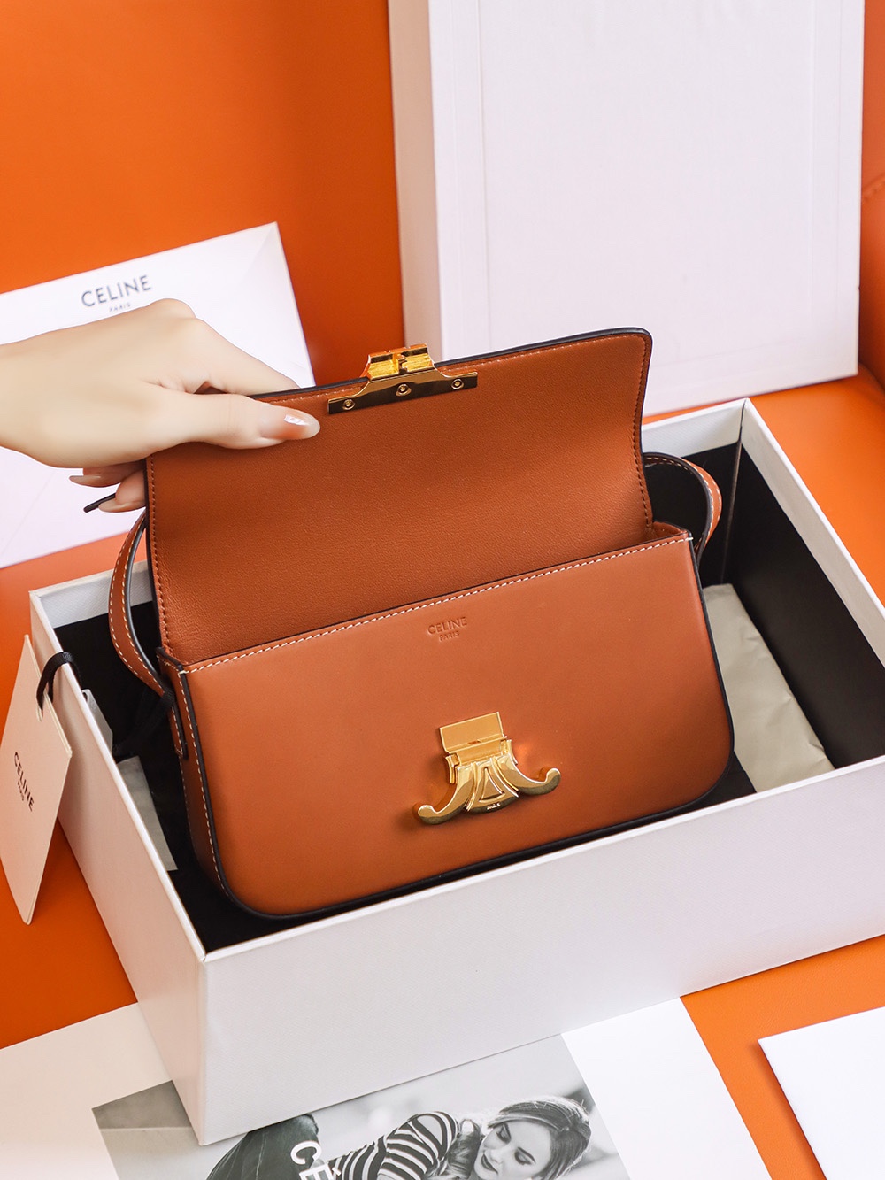 𝐂𝐞𝐥𝐢𝐧𝐞  𝐓𝐑𝐈𝐎𝐌𝐏𝐇𝐄 #194143