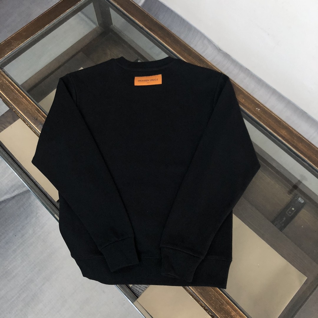 Louis Vuitton 2023 new autumn and winter couples style round neck sweatshirt