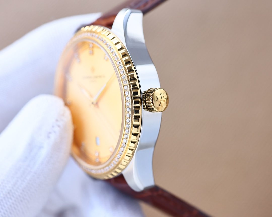 Rolex inlaid with 160 Slower diamonds