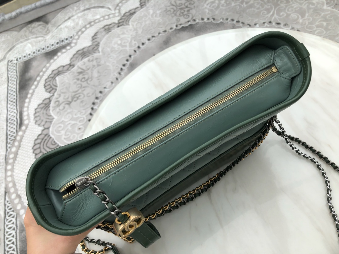 𝗖𝗵𝗮𝗻𝗲𝗹 𝗚𝗮𝗯𝗿𝗶𝗲𝗹𝗲❥ classic stray bag Italy 🇮🇹 