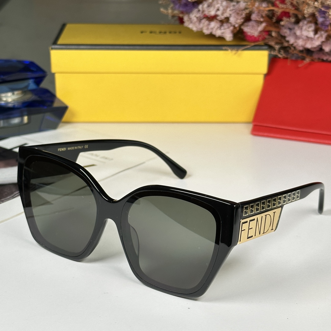 FEND*I FEND*I🌈✨MODEL:FD8031