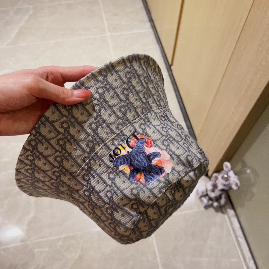 [DIOR Dior] 2023 spring and summer classic old flower fisherman hat