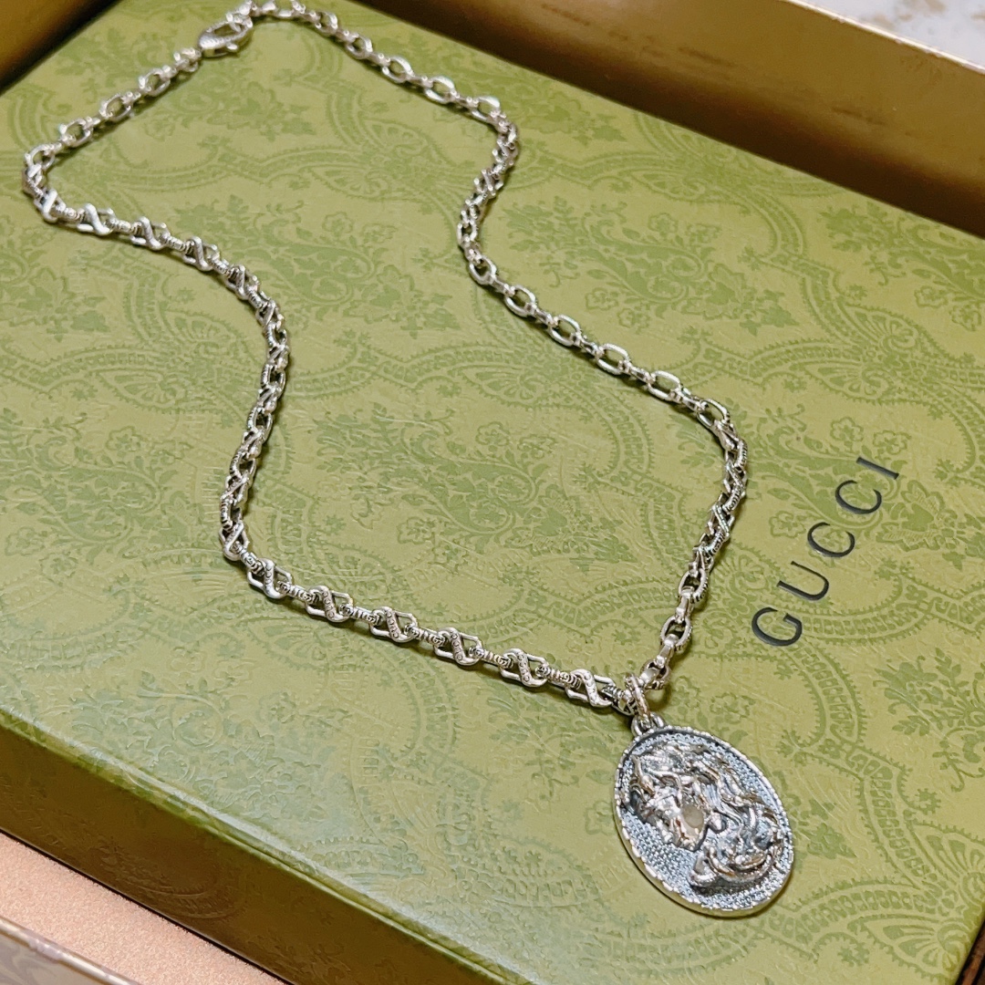 𝐆𝐮𝐜𝐜𝐢Forest of Rage Series