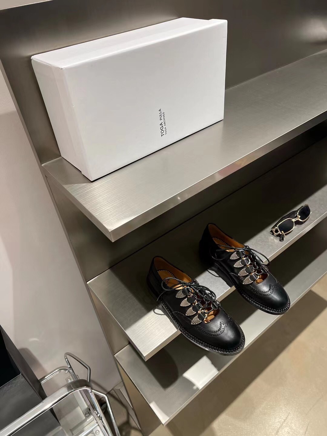 𝐓𝐨𝐠𝐚 𝐏𝐮𝐥𝐥𝐚 ｜𝟐𝟎𝟐𝟐/𝐒𝐒 𝐧𝐞𝐰 Exclusive new toga 2022/aw cutout Mary Jane