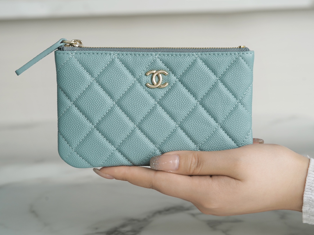 𝗖𝗛𝗔𝗘𝗡𝗟✦ Channel custom calfskin 🐂 Classic mini zippered carry-on bag Tiffany blue 💖