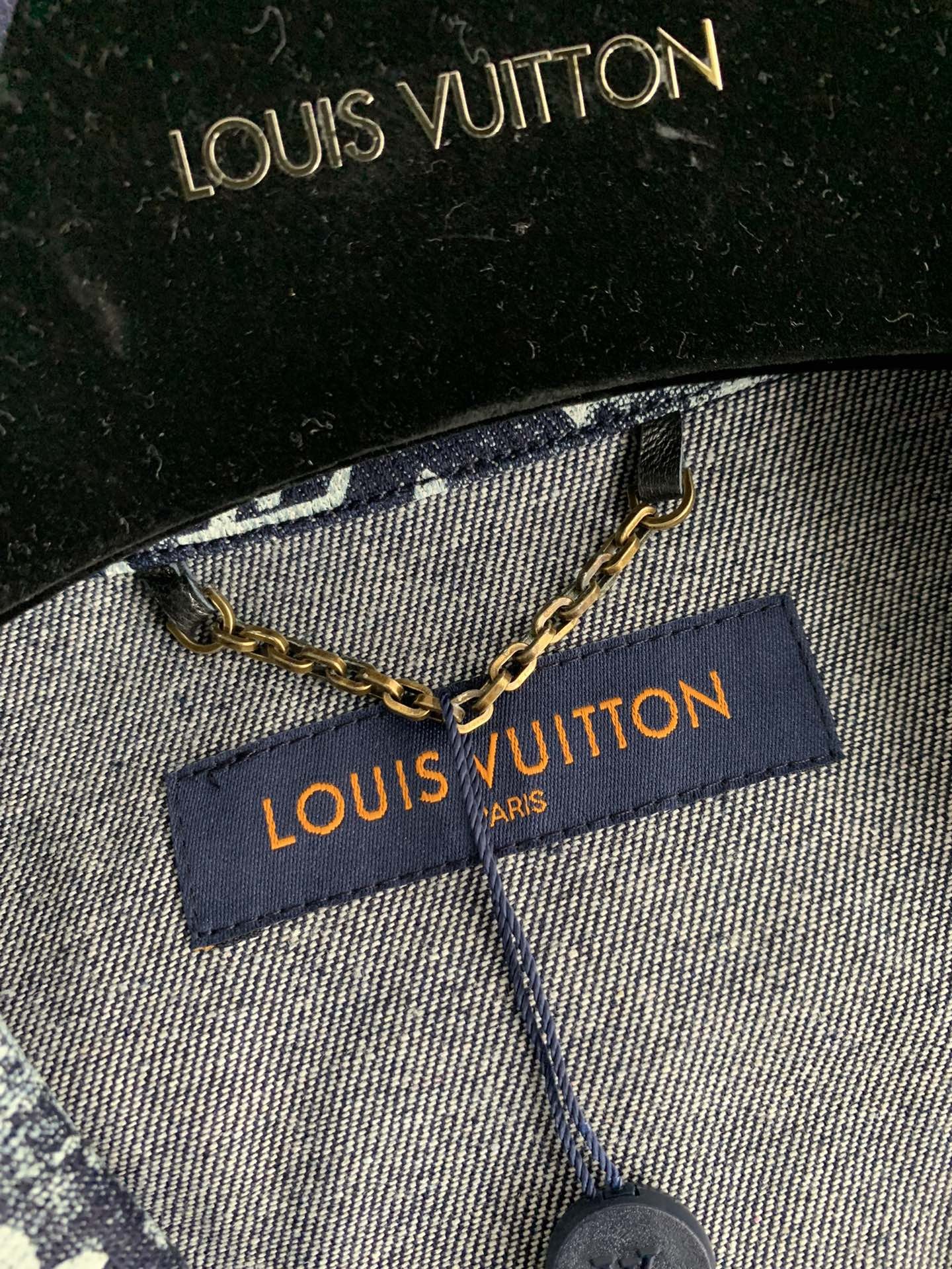 Louis Vuitton Shirts