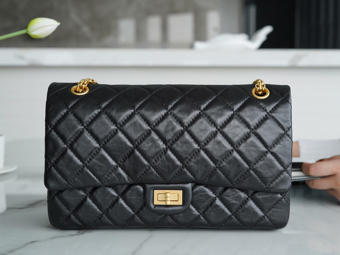 𝗖𝗵𝗮𝗻𝗲𝗹 Replica ❷. ❺❺ Italian [Montebello] Calfskin Large   Black Gold