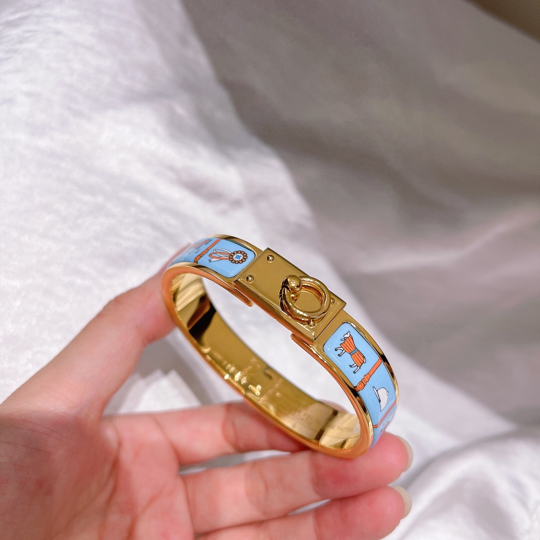 Hermes bracelet