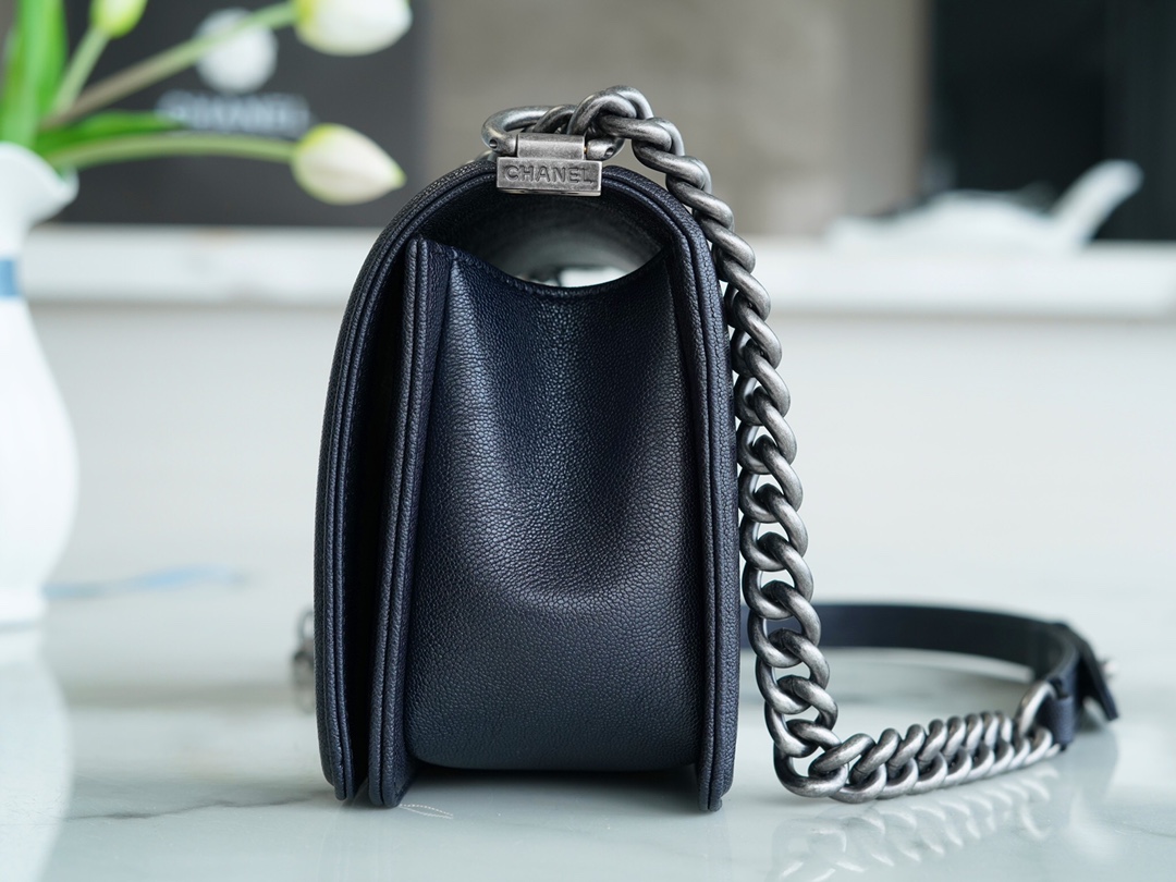 𝗖𝗵𝗮𝗻𝗲𝗹 𝗟𝗲𝗯𝗼𝘆  Original 