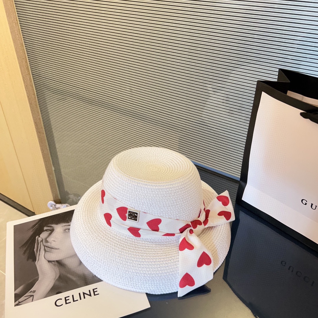 CHANEL Love Ribbon All-match Pot Hat Straw Hat