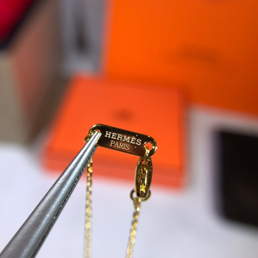 Hermes necklace