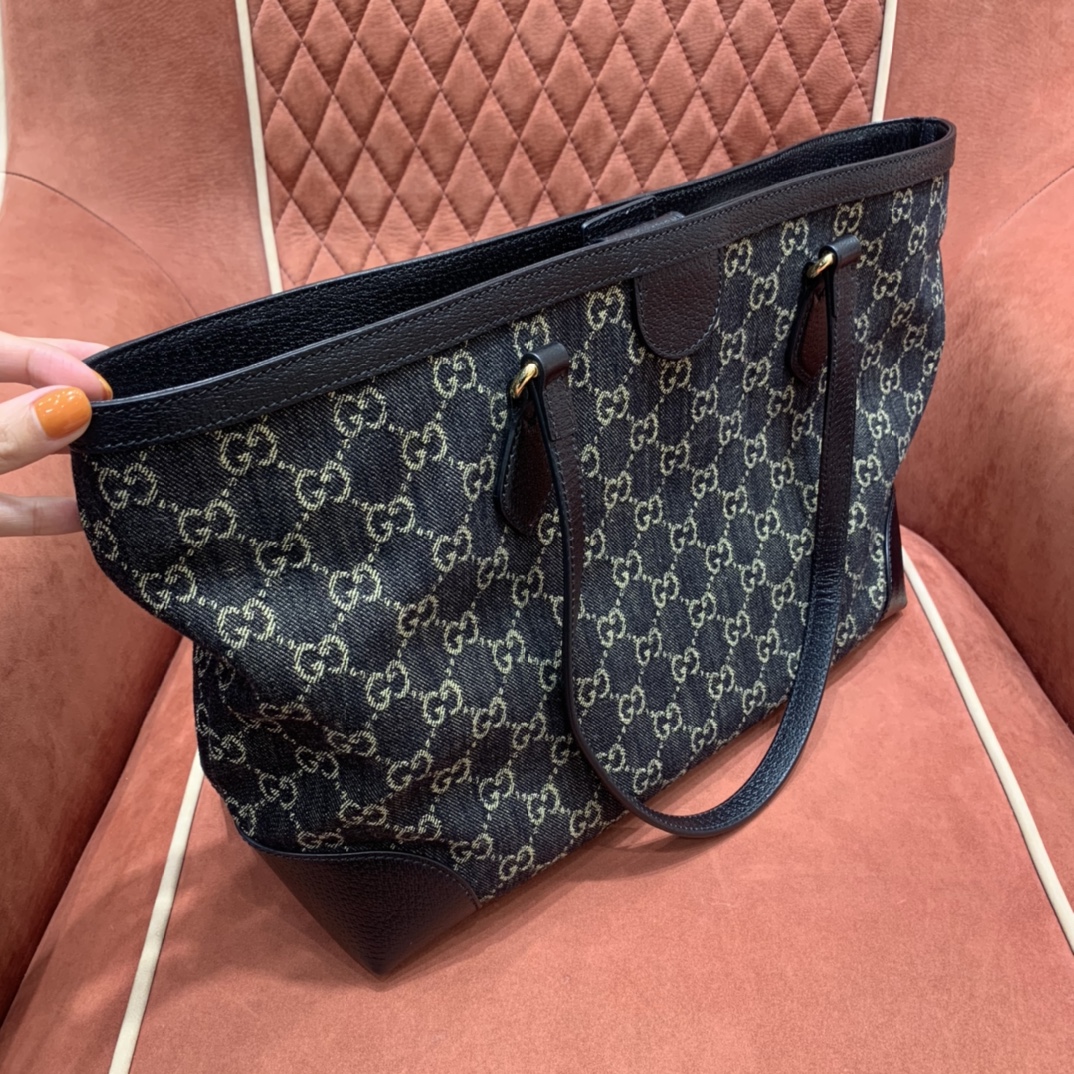 GUCCI #631685 black