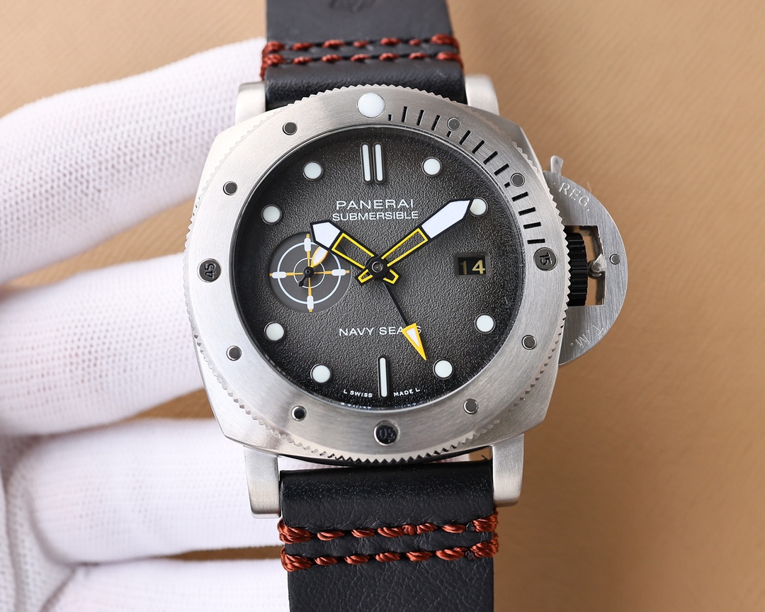 Panerai- SUBMERSIBLE Stealth Series