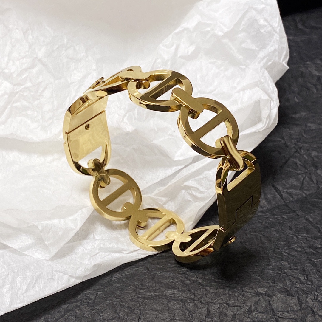 Hermes bracelet