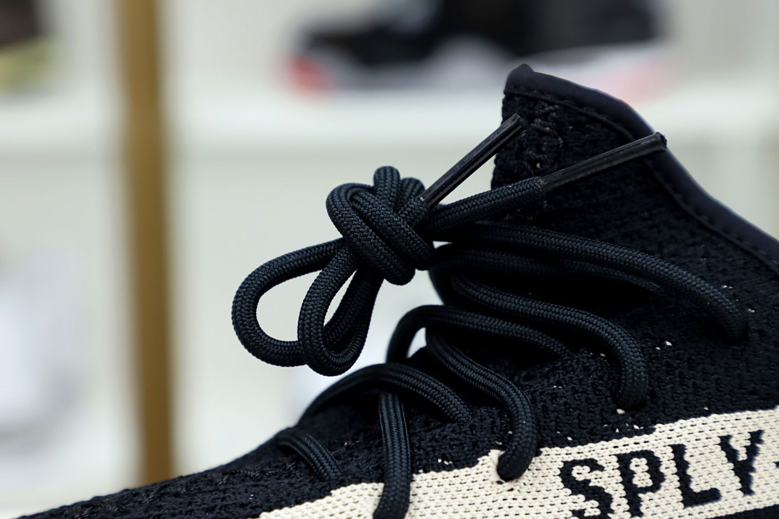 YEEZY BOOST 350 V2 MONO CLAY