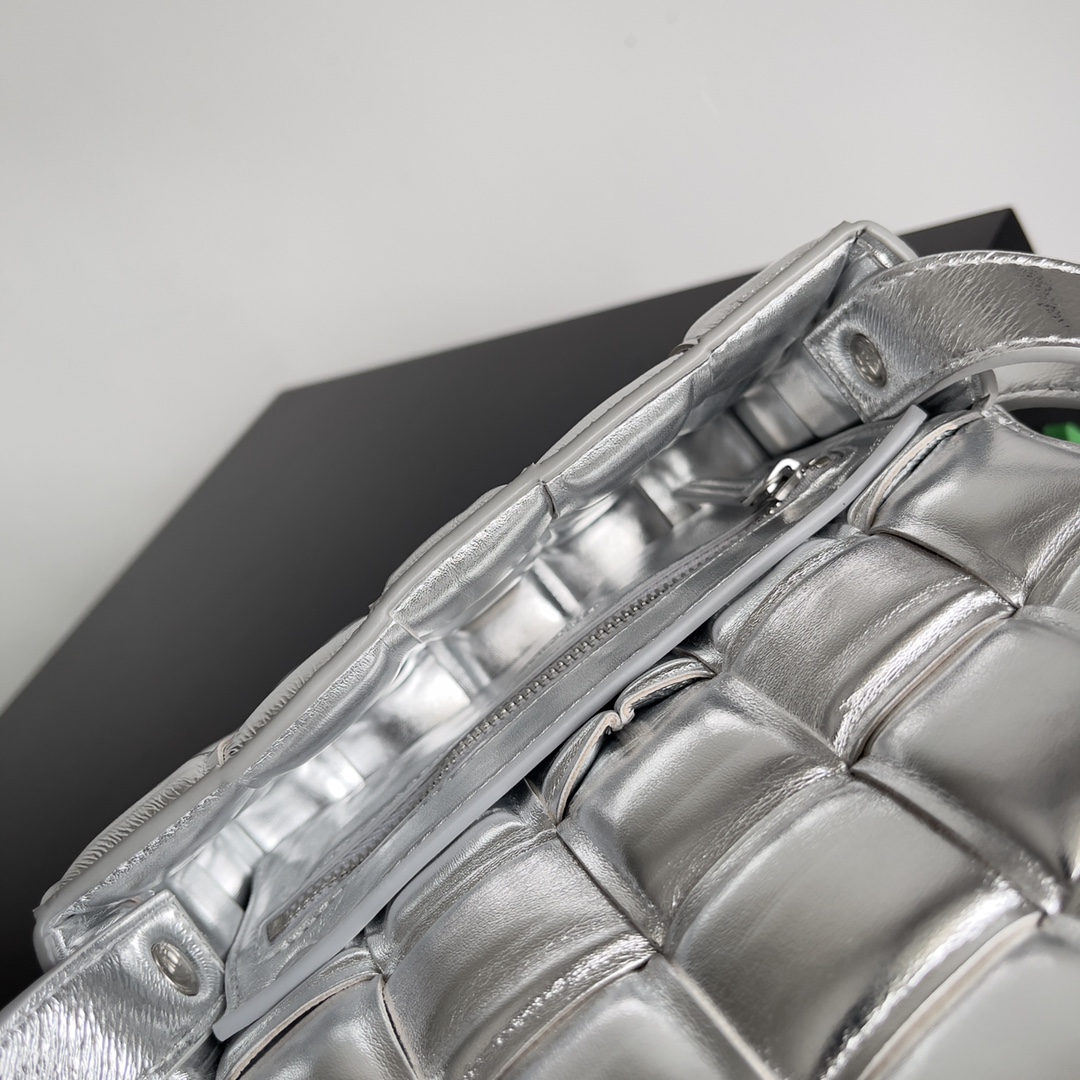 Bottega Veneta Pillow Bag Small mini Silver #717506