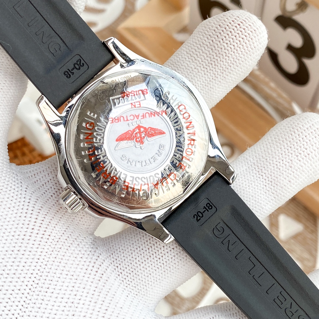 Breitling - Breitling A1736402 Superocean 316L stainless steel polished case