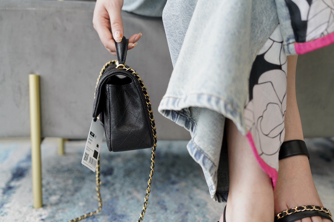 𝗖𝗛𝗔𝗡𝗘𝗟✦𝗖𝗹𝗮𝘀𝘀𝗶𝗰 𝗙𝗹𝗮𝗽 2021 𝗦𝘀 Spring/Summer New Handleℂ𝔽 𝕄𝕚𝕟𝕚 Black Gold