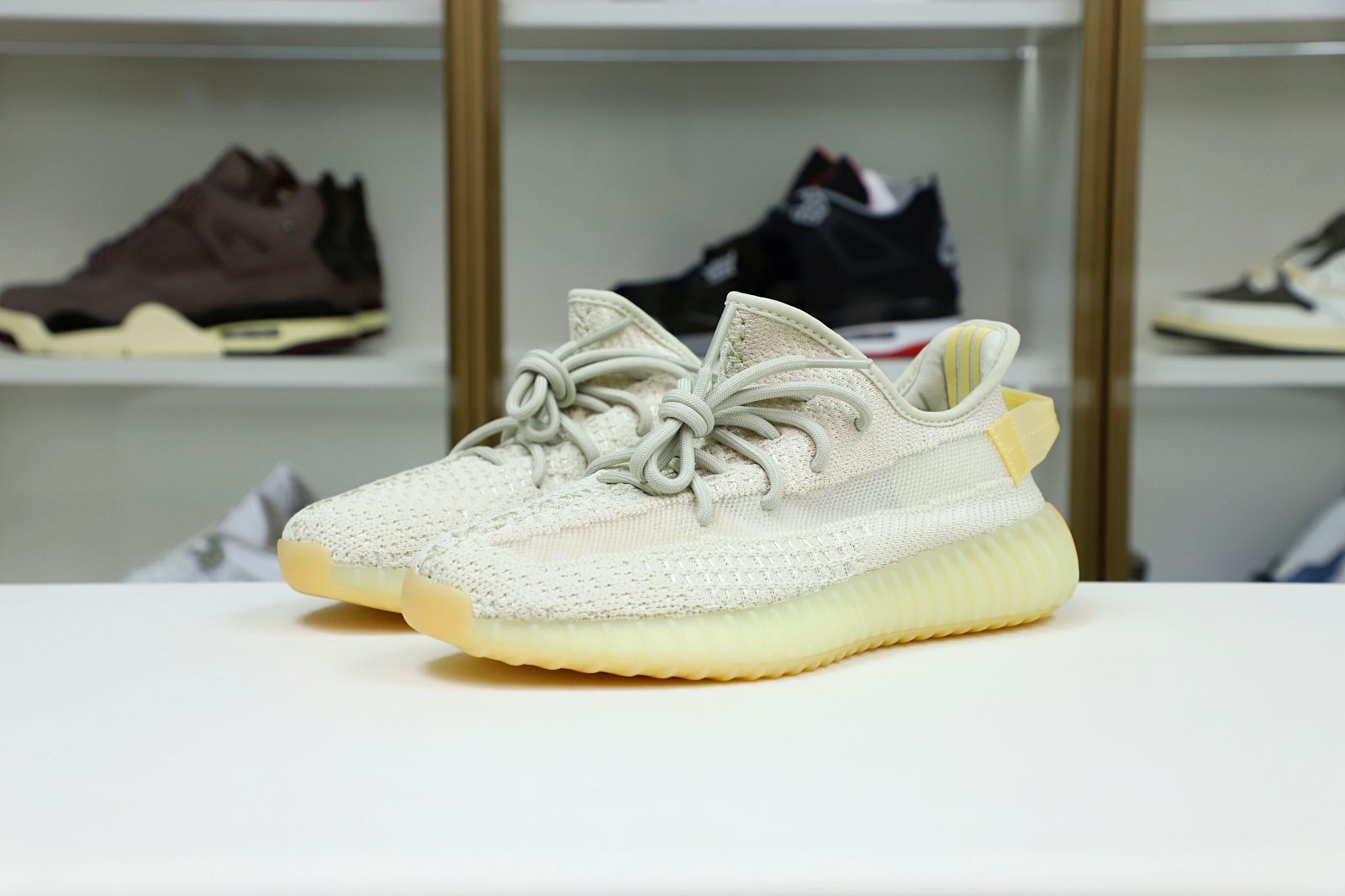 YEEZY BOOST 350 V2 NATURAL
